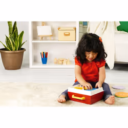 Fisher-Price Classics 1697 Music Box Record Player, Baby Musical Toy, Baby Interactive Toy with 10 Songs, Classic Toy with Retro Style Packa