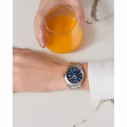 Longines Conquest Bracelet watch Male Quartz Silver