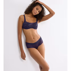 Triumph Body Make-Up Illusion Lace bra Balcony Underwire - Additional view 5