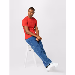 GUESS Men's Short Sleeve Classic Pima Embroidered Logo  Chili Red  Sma