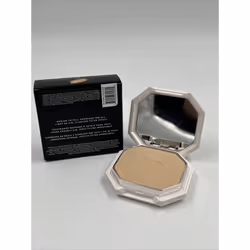 Fenty Beauty Pro Filt'r Soft Matte Powder Foundation Shade 180 New Box 9.1g