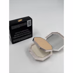 Fenty Beauty Pro Filt'r Soft Matte Powder Foundation Shade 180 New Box 9.1g