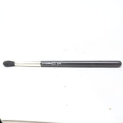 Mac 224S Synthetic Taperd Blending Brush  / New