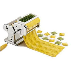 Marcato Ravioli