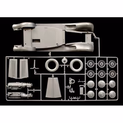 Italeri 3703 scale model Classic car model Assembly kit 1:24