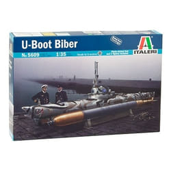 Italeri 5609 Submarine model Assembly kit 1:35