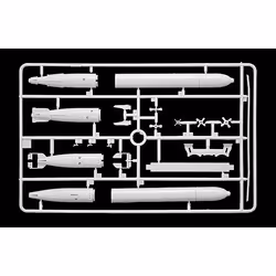 Italeri 5609 Submarine model Assembly kit 1:35