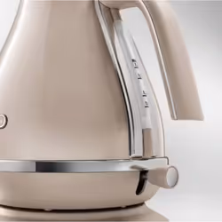 De’Longhi Icona Metallics electric kettle 1.7 L 3000 W Beige