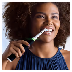 Oral-B iO 3 Matte Adult Vibrating toothbrush Black, White - Additional view 4