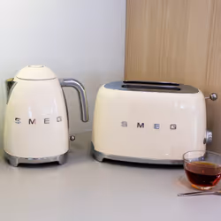 Smeg TSF01CRUK toaster 6 2 slice(s) 950 W Cream - Additional view 4