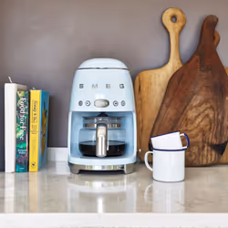 Smeg DCF02PBUK coffee maker Semi-auto Drip coffee maker 1.4 L - Additional view 7