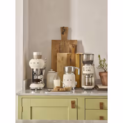 Smeg MFF11CRUK milk frother/warmer Automatic Cream - Additional view 6