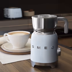 Smeg MFF11PBUK milk frother/warmer Automatic Light Blue - Additional view 6
