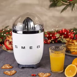 Smeg 50's Style Citrus Juicer CJF11WHEU White - Additional view 4