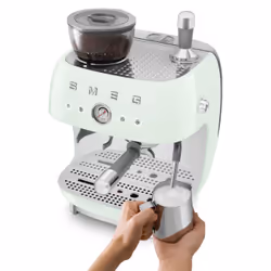 Smeg 50's Style Espresso Coffee Machine EGF03PGEU Pastel Green - Additional view 5