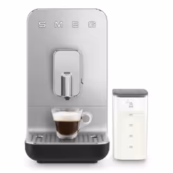 Smeg BCC13BLMUK coffee maker Fully-auto Espresso machine 1.4 L - Additional view 6