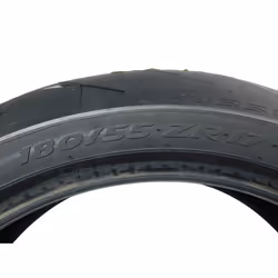 Pirelli Diablo Rosso III 180/55 ZR17 Rear Motorcycle Tire with Keychai - Additional view 4
