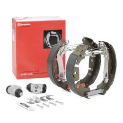 BREMBO K 59 047 Brake Set, drum brakes VAUXHALL: Corsa Mk3