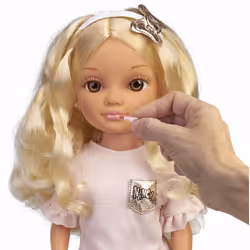Famosa 700015787 doll