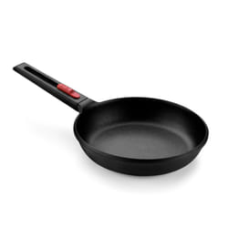 BRA A421226 frying pan