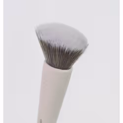 Beter NATURAL FIBER SLANTED LIQUID FOUNDATION BRUSH Beige