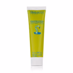 Salerm Cosmetics Skin Protector, All colours, All hair, 60 ml, Apply before beginning the color process. Spread enough of the ...
