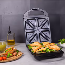 Cecotec 03111 sandwich maker 1500 W Black