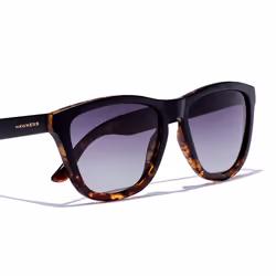One Colt polarized #Black Carey Gray