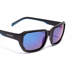 Bolt polarized #black blue sky