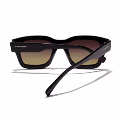 Culture polarized #Black Moss