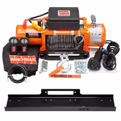 13,500lb 12V Electric Winch. 28m x 11mm Dyneema Rope. Flat Bed Mounting Plate.