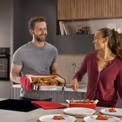 Blomberg ROEN9202DX 60cm Built-In Single Fan Oven with AeroChef™ - Additional view 6