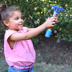 SES Creative Bubble rocket - Lots of bubbles, Super strong soap solution, Suitable for all bubble products, Easily washable, Age 3+ - Additional view 7