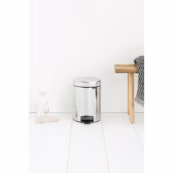 Brabantia GG172 Poubelle à Pédale Newicon avec Seau en Plastique, 3 L - Acier Brillant - Additional view 4