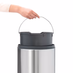 Brabantia - 115349 - Poubelle Touch Bin Unie New, 30 L - INOX Mat - Additional view 4