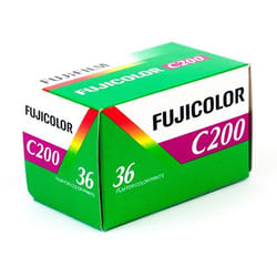 Fujifilm Fujicolor C200 colour film 36 shots