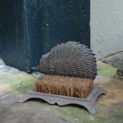 Esschert Design Bootscraper Hedgehog