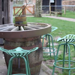 Esschert Design IH023 outdoor stool