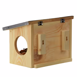 Esschert Design WA56 small animal feeder/water dispenser