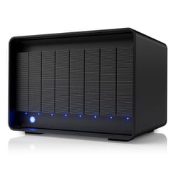 LaCie 8big Pro5 disk array 128 TB Desktop Black
