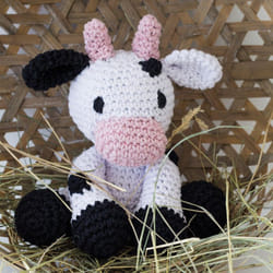 Hoooked Crochet Kit - Kirby The Cow - cute amigurumi cow - easyish kit