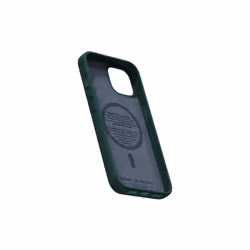 Njord byELEMENTS Salmon Leather Magsafe Case - iPhone 14 - Green - Additional view 8