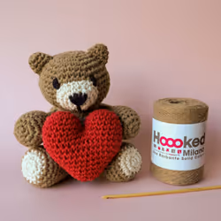 Hoooked Amigurumi DIY Kit W/Eco Barbante Yarn-Teddy Bear Valentine PAK281