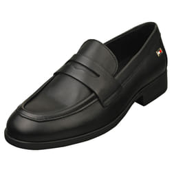 Tommy Hilfiger Flag Classic Womens Loafer Shoes in Black - 7