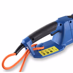 Hyundai HYP2HT550E  550W 450mm 2-in-1 Convertible Corded Electric Pole Hedge Trimmer/Pruner