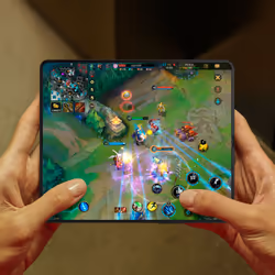 Samsung Galaxy Z Fold4 SM-F936B 19.3 cm (7.6") Triple SIM Android 12 5G USB Type-C 12 GB 512 GB 4400 mAh Beige