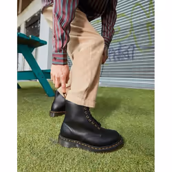 Dr. Martens 883985340299 boots / booties Black, White