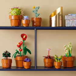 LEGO Botanical Collection Tiny Plants - 9 Potted Artificial Flowers Set for Indoors incl. Faux Cactuses