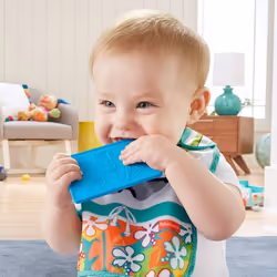 Baby Kids Bib Camera Travel Kit Fun Activity Teething Tourist Gift Set