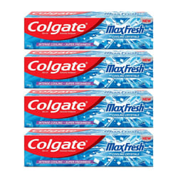 Colgate MaxFresh Breath Freshner Toothpaste, 600g (150g x 4), Peppermint Ice, Blue Gel Paste with Menthol, Cooling crystals for bad breath control